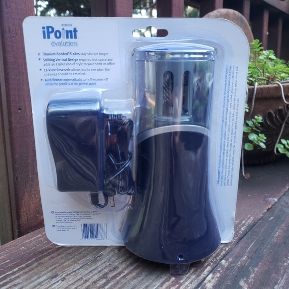 NEW Westcott Electric iPoint Evolution Pencil Sharpener - Picture 6 of 10